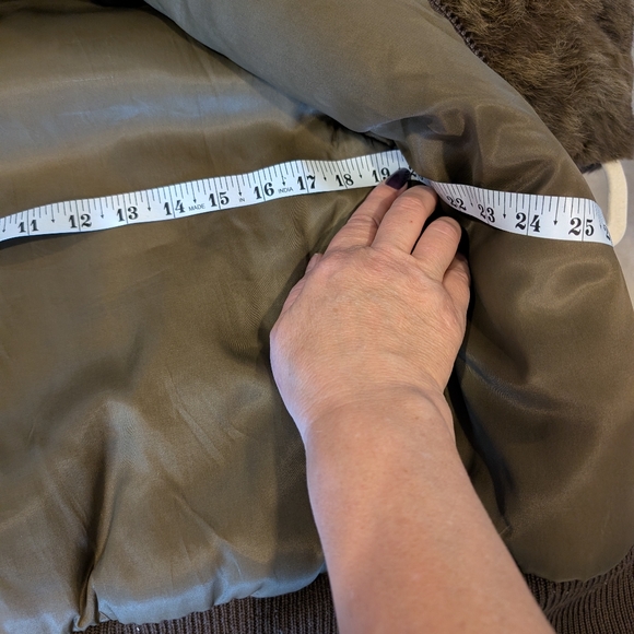 Luxurious Vintage Authentic Rabbit Fur Bomber Jacket - Picture 15 of 15